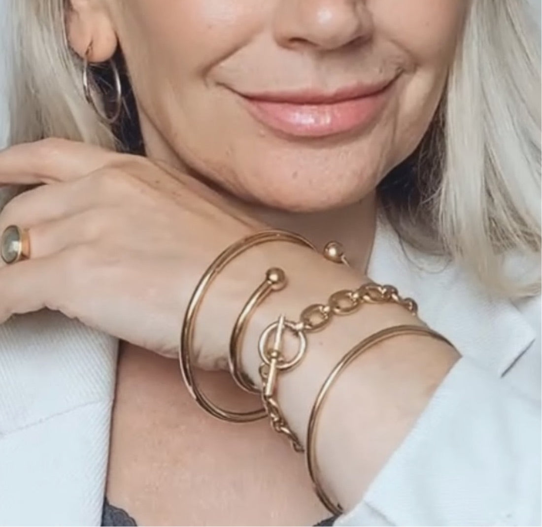 Heavy Weight 18ct Gold Vermeil Curb Link Bracelet